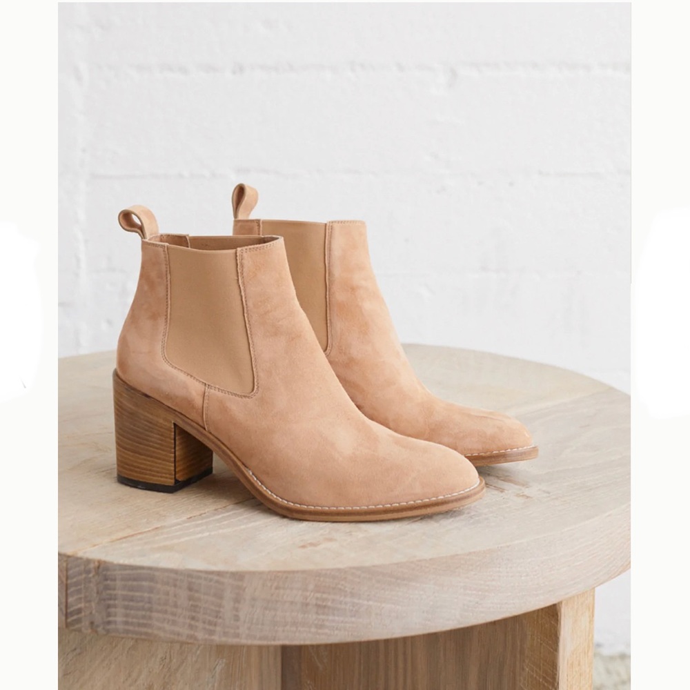 Jenni Kayne | Suede Chelsea Ankle Boots, 8 NWOT